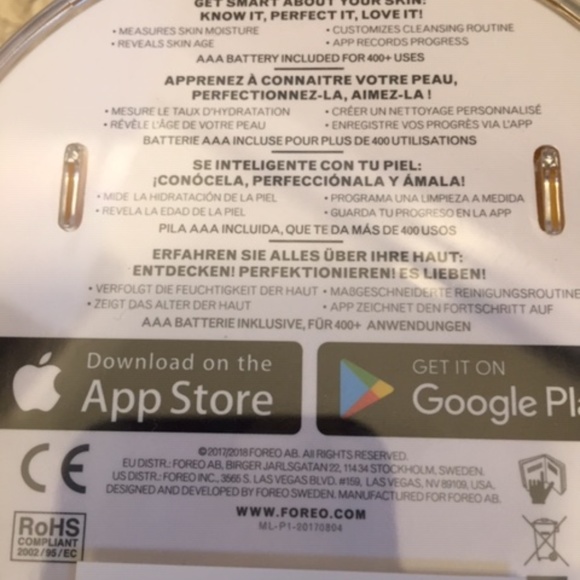 Foreo Facial Cleaning Brush - Picture 2 of 4